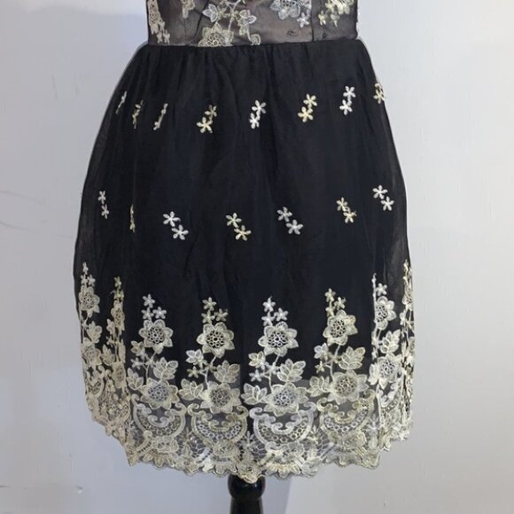 Rinascimento Black mini gown Dress Size Large - Picture 3 of 15